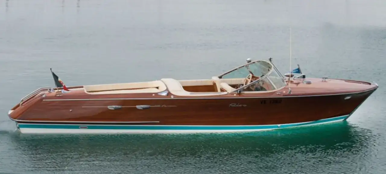 Riva Aquarama di Agnelli - Icona, storia e valore oggi
