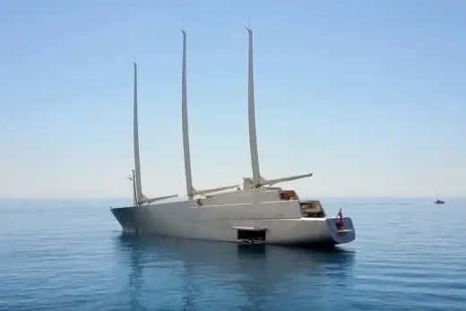 Yacht Melnichenko - Verità su costi, sequestro e futuro